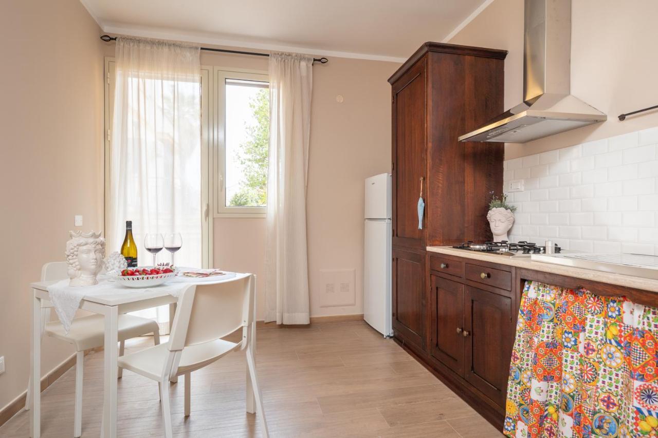 B&B Medusa Santa Flavia Ngoại thất bức ảnh